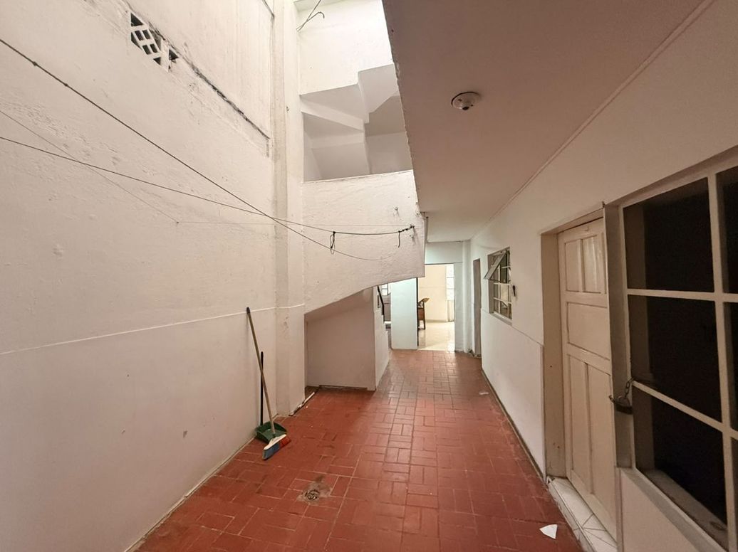Casa de 6 alcobas en venta en Claret, Bogotá, 116 m² · foto 3 de 20