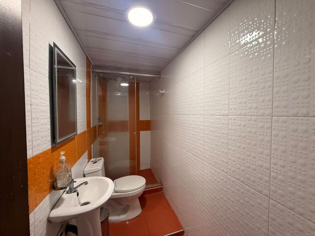 Casa de 6 alcobas en venta en Claret, Bogotá, 116 m² · foto 19 de 20