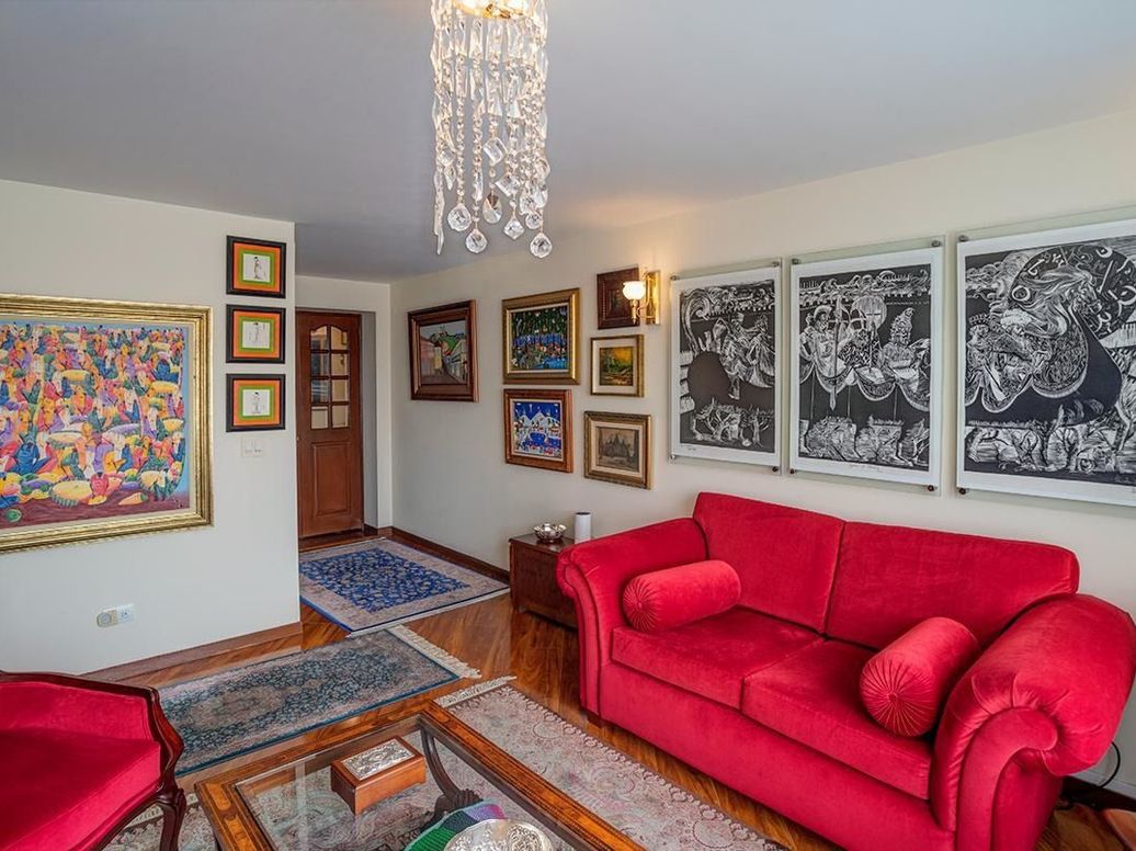 Apartamento de 4 alcobas en venta en Santa Barbara Occidental, Bogotá, 411 m² · foto 11 de 19