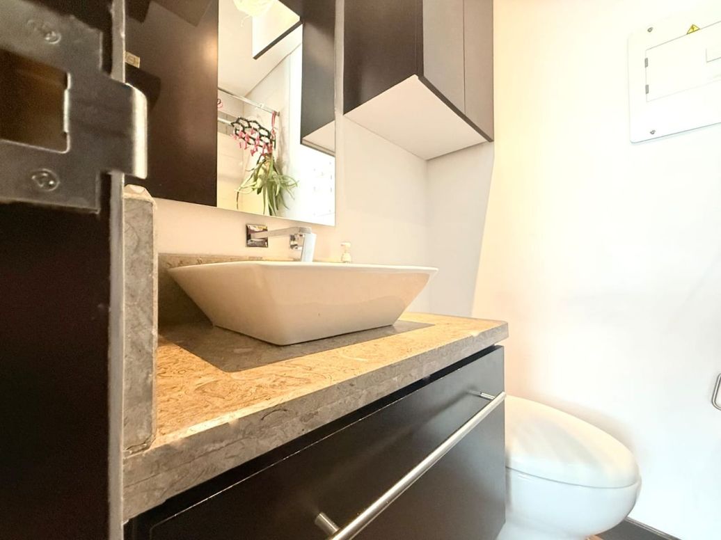 Apartamento de 1 alcoba en venta en San Patricio, Bogotá, 60 m² · foto 5 de 9