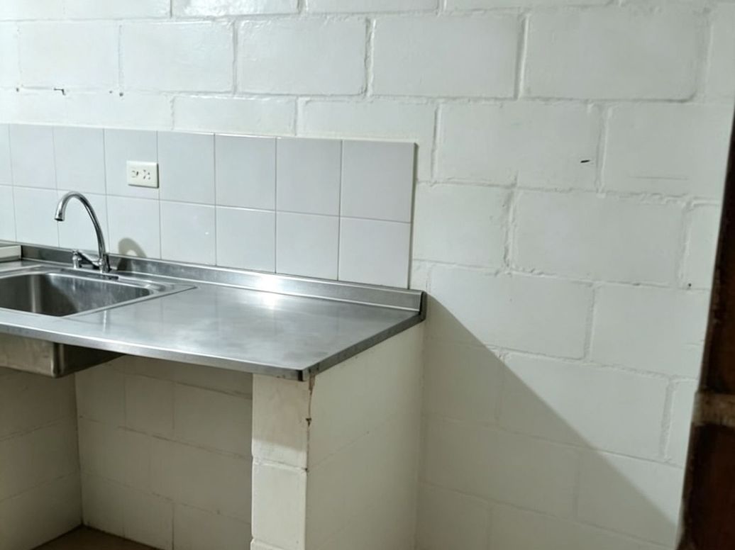 Apartamento de 2 alcobas en venta en San Antonio De Bosa, Bogotá, 47 m² · foto 4 de 9