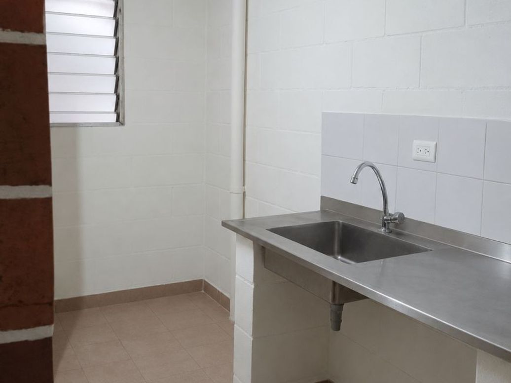 Apartamento de 2 alcobas en venta en San Antonio De Bosa, Bogotá, 47 m² · foto 3 de 9