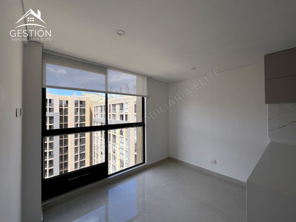 Apartamento de 1 alcoba en venta en El Plan, Bogotá, 37 m² · foto 3 de 17