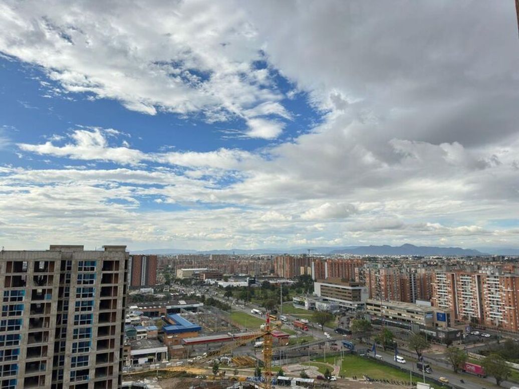 Apartamento de 3 alcobas en venta en La Felicidad, Bogotá, 65 m² · foto 14 de 20