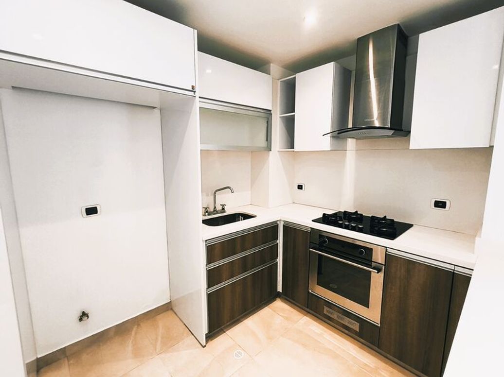 Apartamento de 1 alcoba en venta en Las Acacias, Bogotá, 69 m² · foto 8 de 20