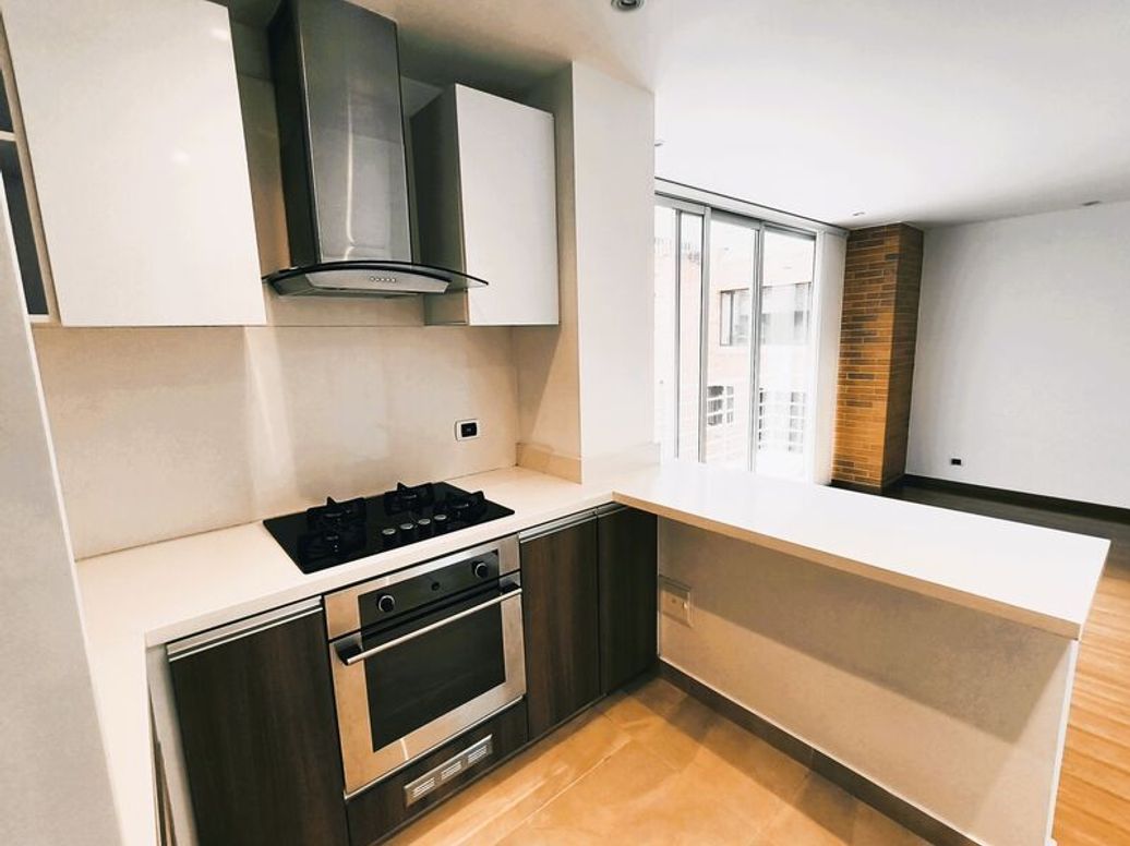 Apartamento de 1 alcoba en venta en Las Acacias, Bogotá, 69 m² · foto 7 de 20