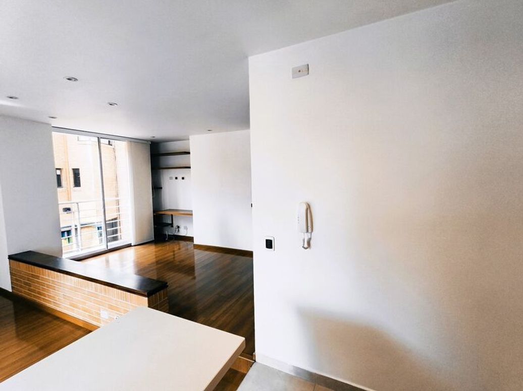 Apartamento de 1 alcoba en venta en Las Acacias, Bogotá, 69 m² · foto 10 de 20