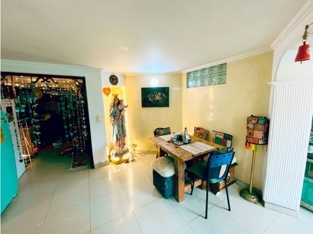 Apartamento de 2 alcobas en venta en Niza, Bogotá, 73 m² · foto 2 de 17