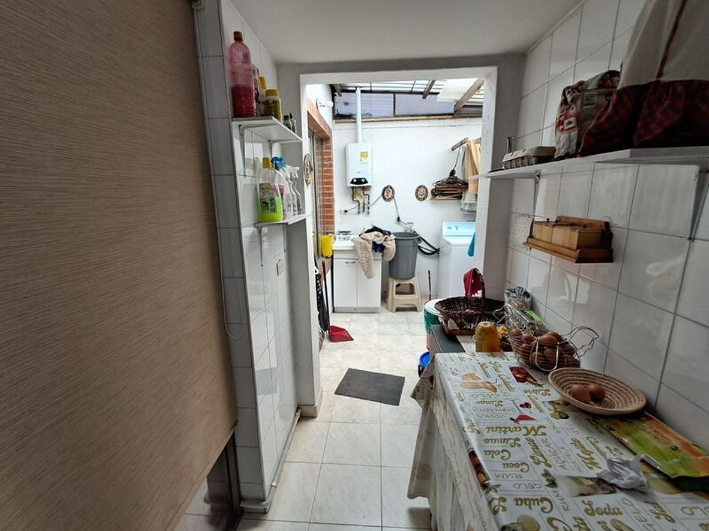 Apartamento de 3 alcobas en venta en Cedro Bolívar, Bogotá, 94 m² · foto 7 de 11