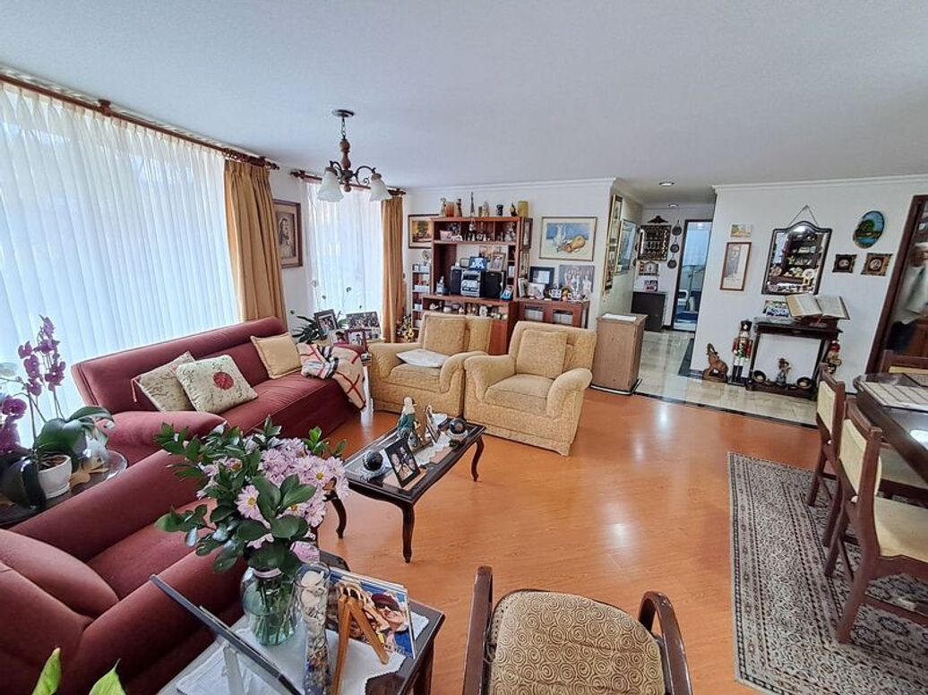 Apartamento de 3 alcobas en venta en Cedro Bolívar, Bogotá, 94 m² · foto 6 de 11