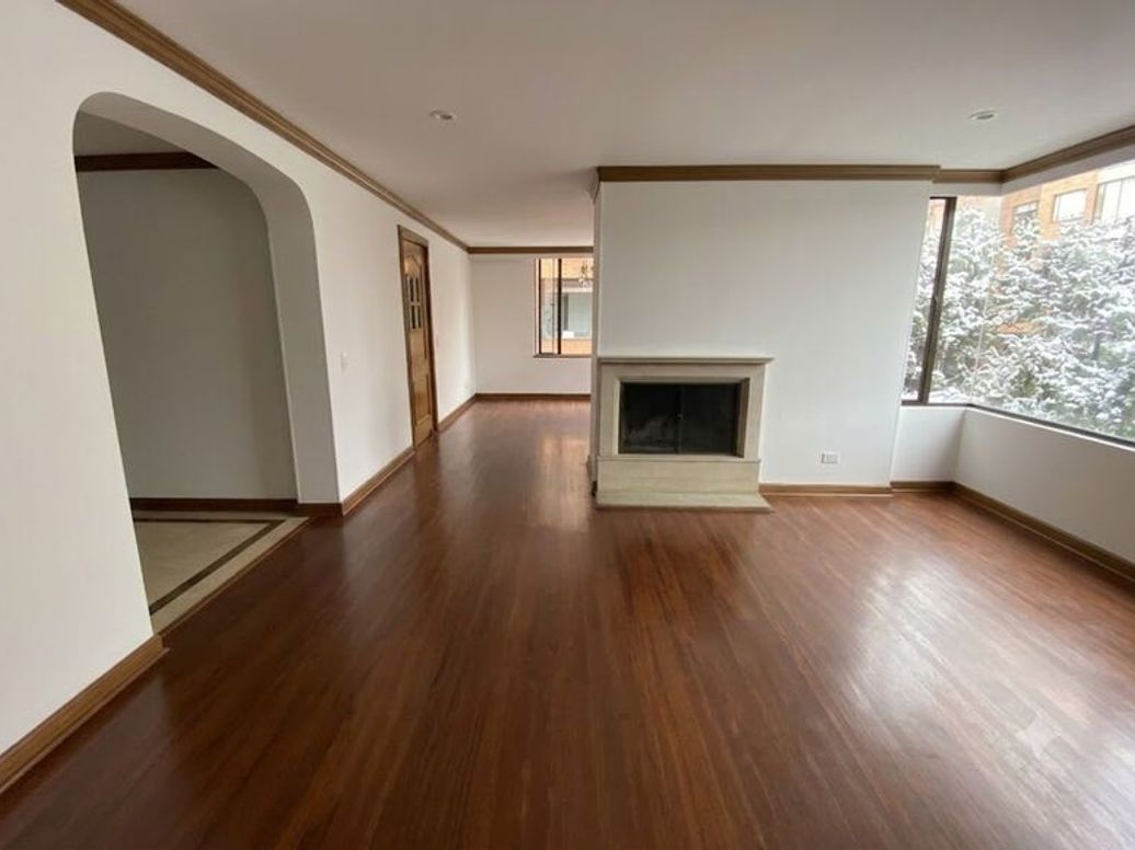 Apartamento de 3 alcobas en venta en Pelodo Del Contry, Bogotá, 175 m² · foto 2 de 20