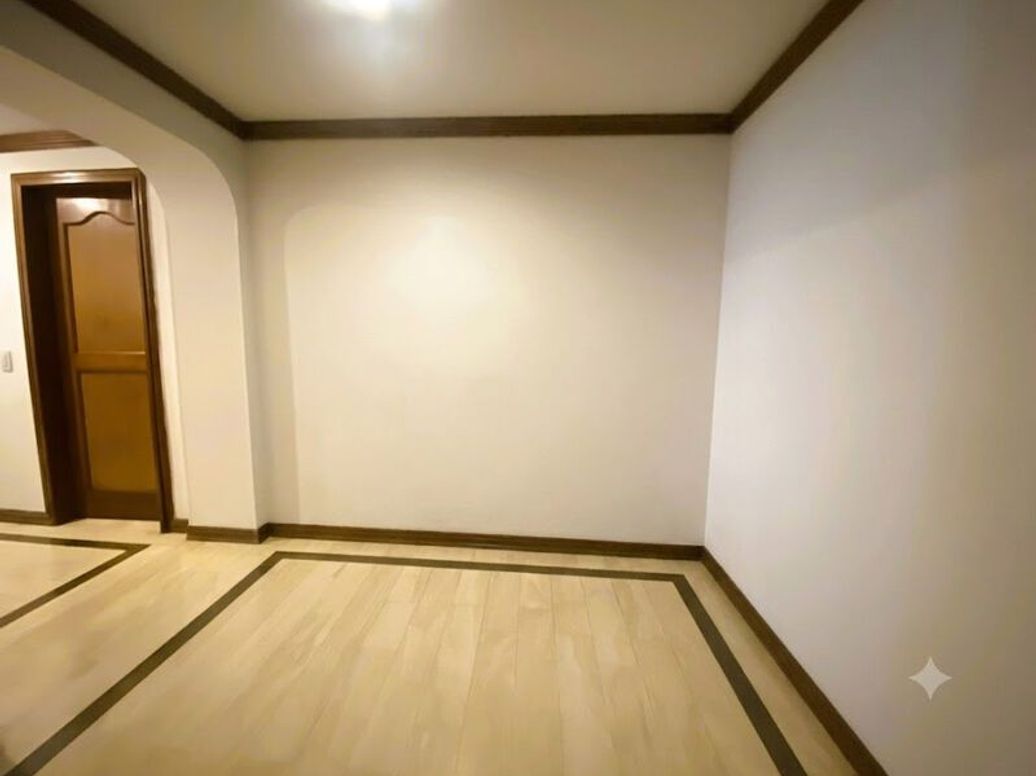 Apartamento de 3 alcobas en venta en Pelodo Del Contry, Bogotá, 175 m² · foto 4 de 20