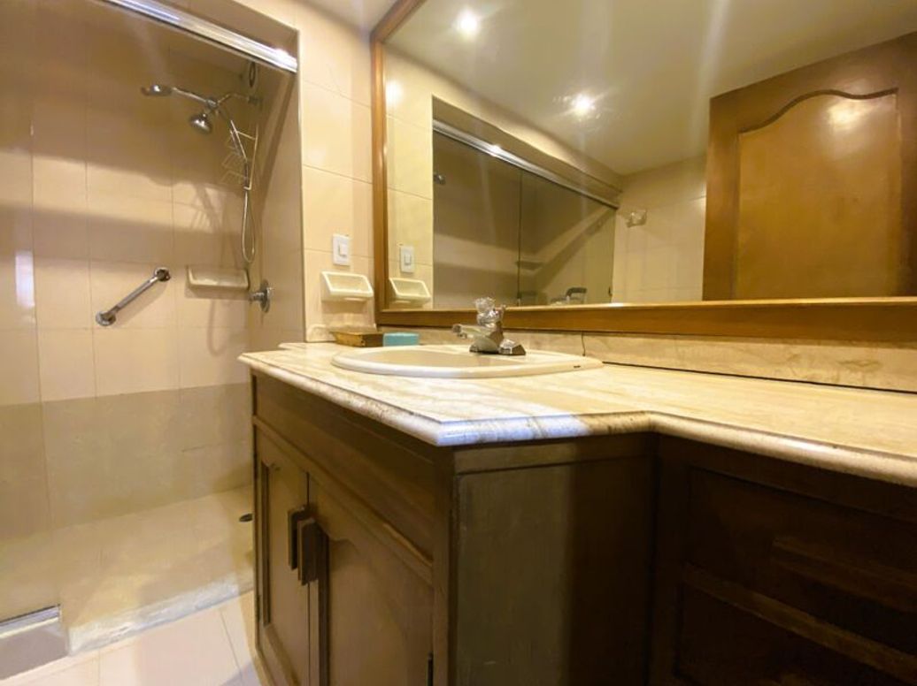Apartamento de 3 alcobas en venta en Pelodo Del Contry, Bogotá, 175 m² · foto 8 de 20