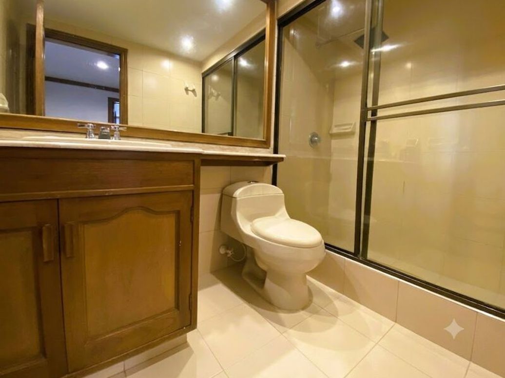 Apartamento de 3 alcobas en venta en Pelodo Del Contry, Bogotá, 175 m² · foto 12 de 20