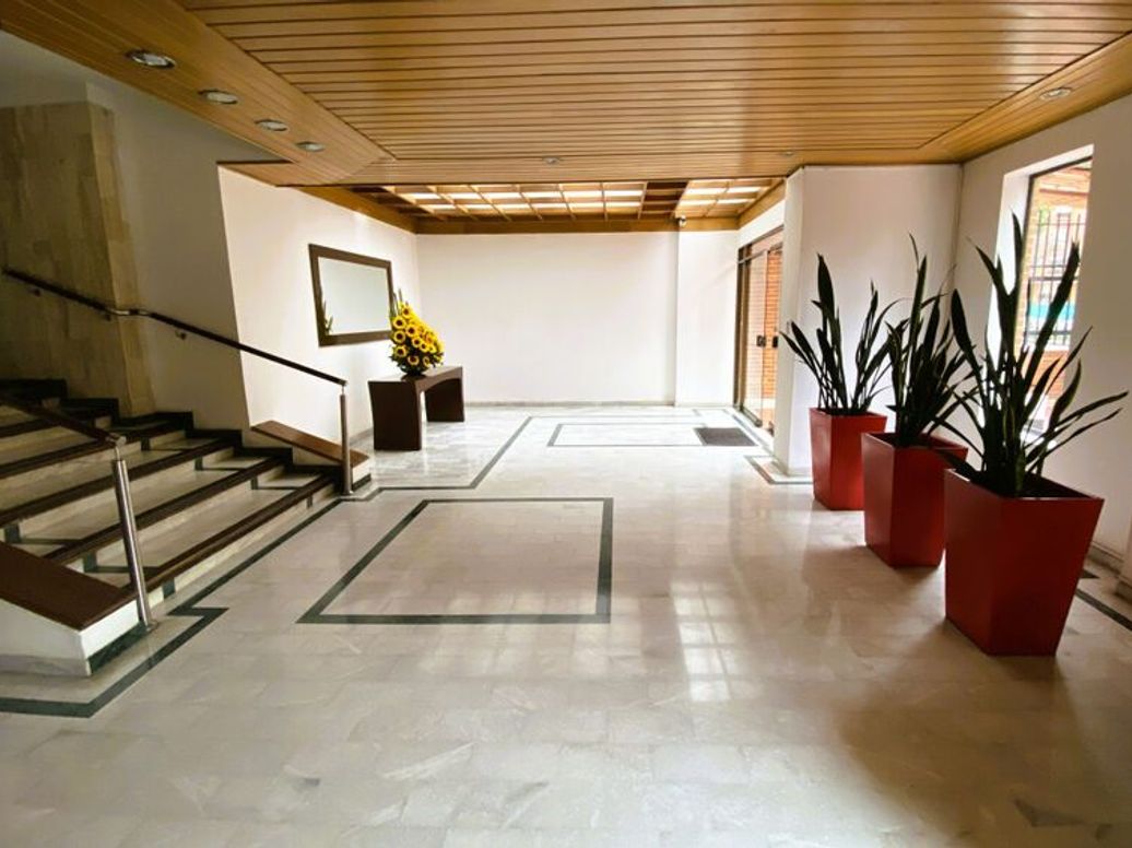 Apartamento de 3 alcobas en venta en Pelodo Del Contry, Bogotá, 175 m² · foto 18 de 20