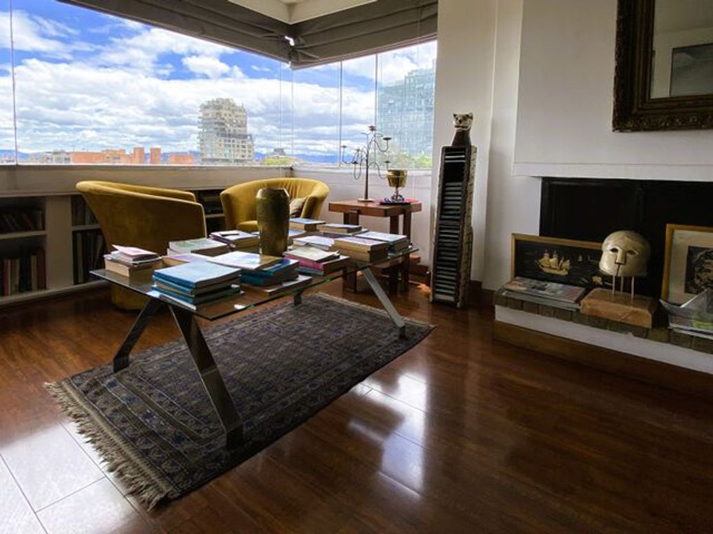 Apartamento de 3 alcobas en venta en El Refugio, Bogotá, 177 m² · foto 4 de 20