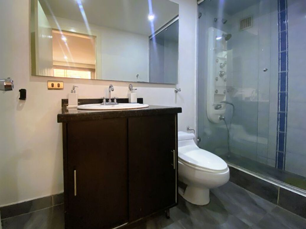 Apartamento de 3 alcobas en venta en El Refugio, Bogotá, 177 m² · foto 19 de 20