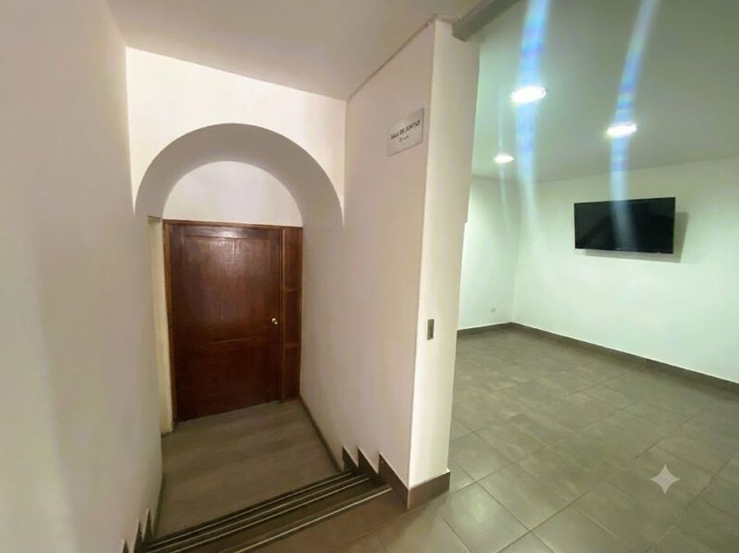 Casa de 6 alcobas en venta en Chico Norte Et. Ii, Bogotá, 215 m² · foto 3 de 7