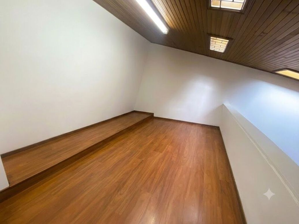 Casa de 6 alcobas en venta en Chico Norte Et. Ii, Bogotá, 215 m² · foto 6 de 7