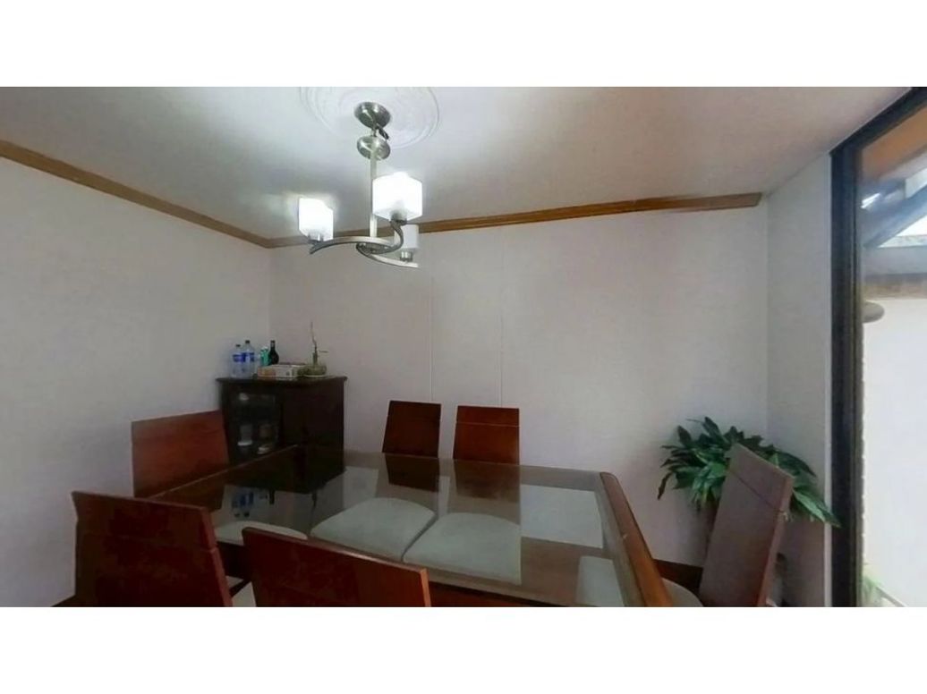 Casa de 4 alcobas en venta en Usaquén, Bogotá, 152 m² · foto 4 de 10