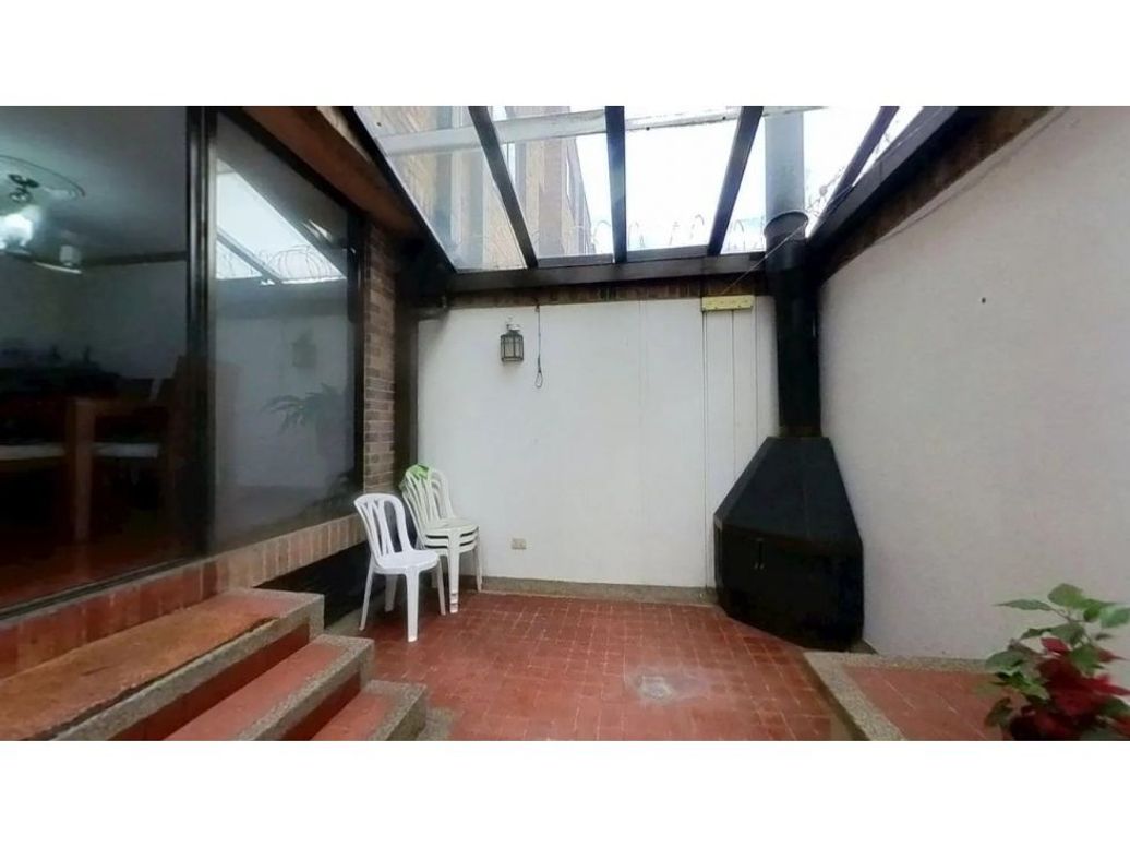 Casa de 4 alcobas en venta en Usaquén, Bogotá, 152 m² · foto 8 de 10