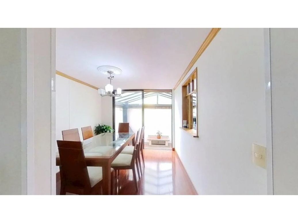 Casa de 4 alcobas en venta en Usaquén, Bogotá, 152 m² · foto 3 de 10