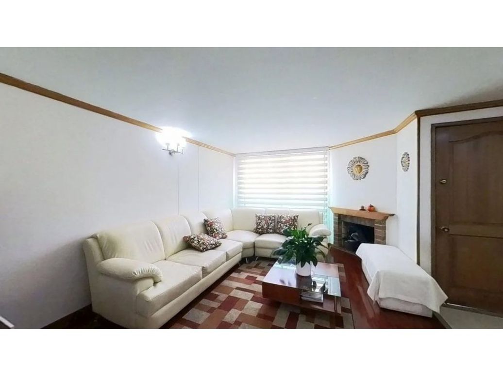 Casa de 4 alcobas en venta en Usaquén, Bogotá, 152 m² · foto 2 de 10