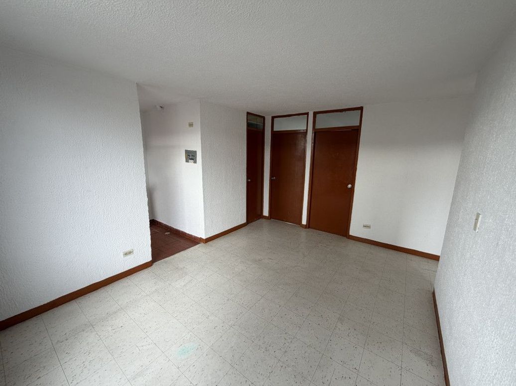 Apartamento de 3 alcobas en venta en Cerros De Oriente, Bogotá, 42 m² · foto 4 de 20