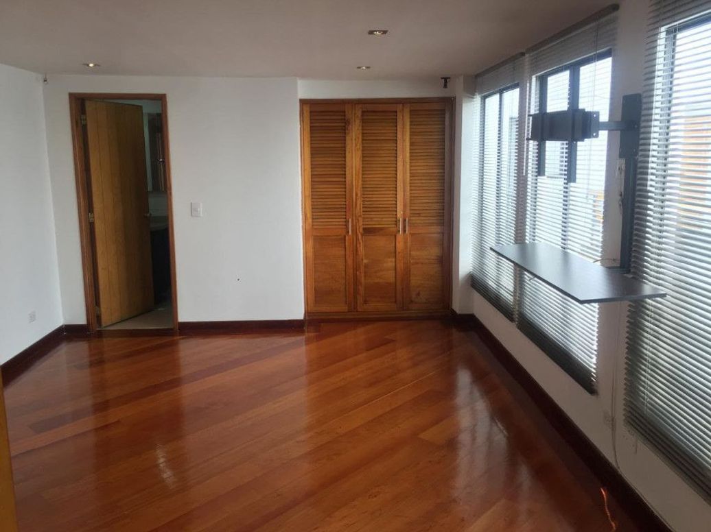 Apartamento de 2 alcobas en venta en San Patricio, Bogotá, 87 m² · foto 4 de 18