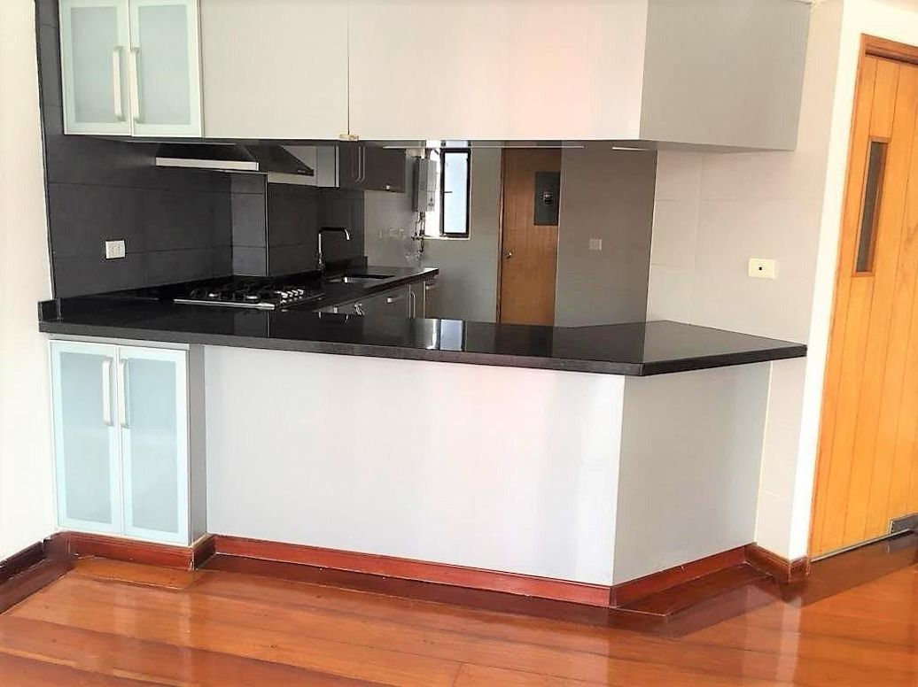 Apartamento de 2 alcobas en venta en San Patricio, Bogotá, 87 m² · foto 5 de 18