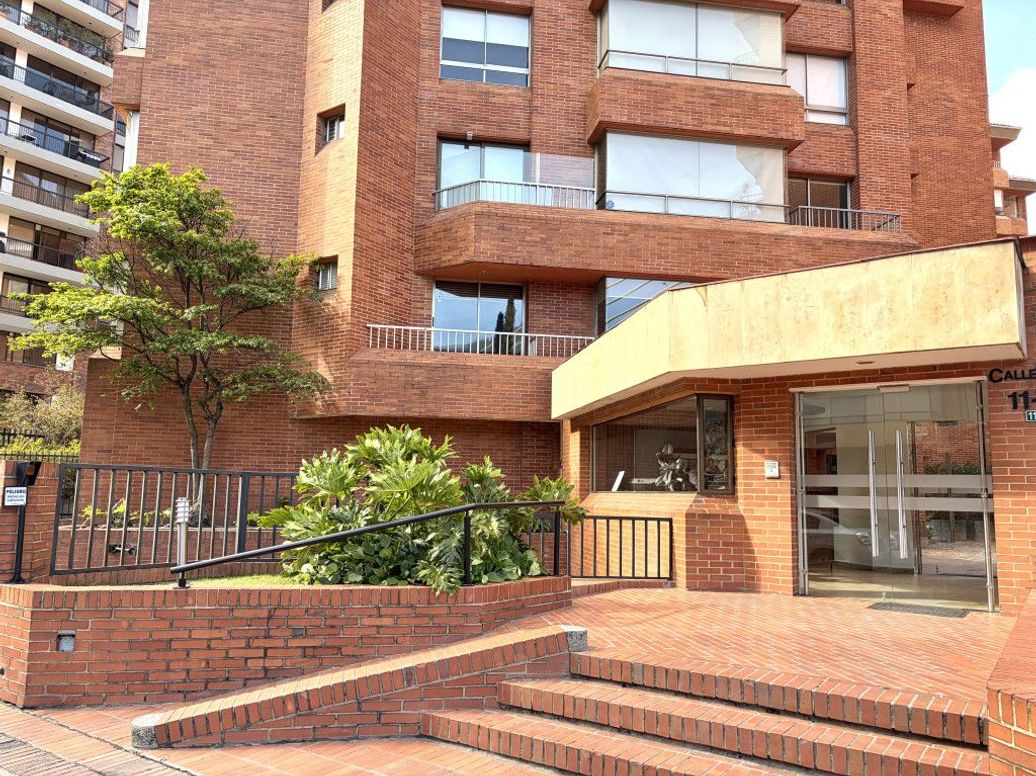 Apartamento de 2 alcobas en venta en San Patricio, Bogotá, 95 m² · foto 17 de 17
