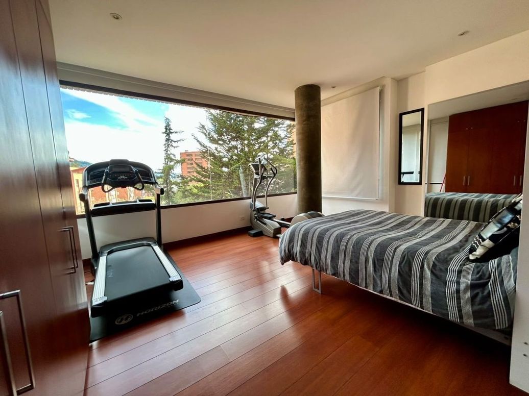 Apartamento de 4 alcobas en arriendo en Los Alpes, Bogotá, 313 m² · foto 5 de 20