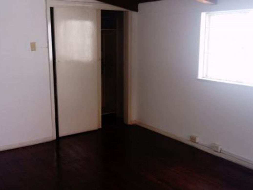 Casa de 8 alcobas en venta en Teusaquillo, Bogotá, 387 m² · foto 7 de 13
