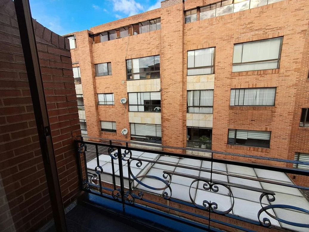 Apartamento de 2 alcobas en venta en Pasadena, Bogotá, 117 m² · foto 5 de 20
