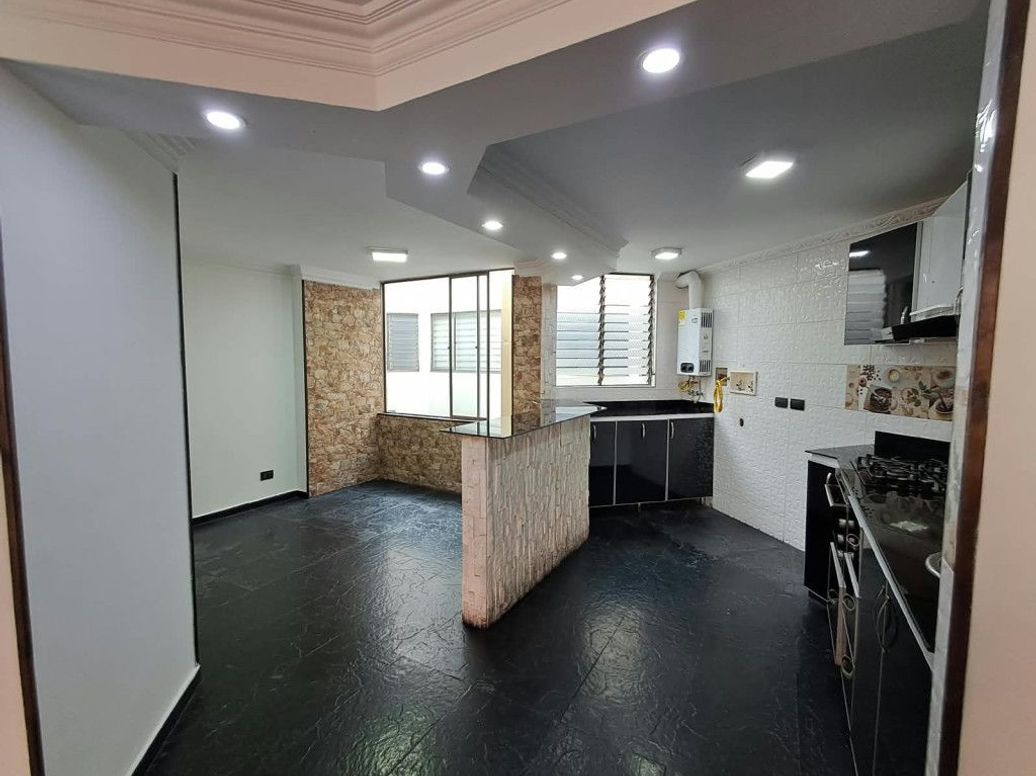 Apartamento de 2 alcobas en venta en Pasadena, Bogotá, 117 m² · foto 18 de 20