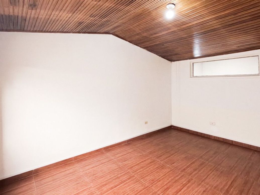 Casa de 8 alcobas en venta en Potosí, Bogotá, 297 m² · foto 15 de 20