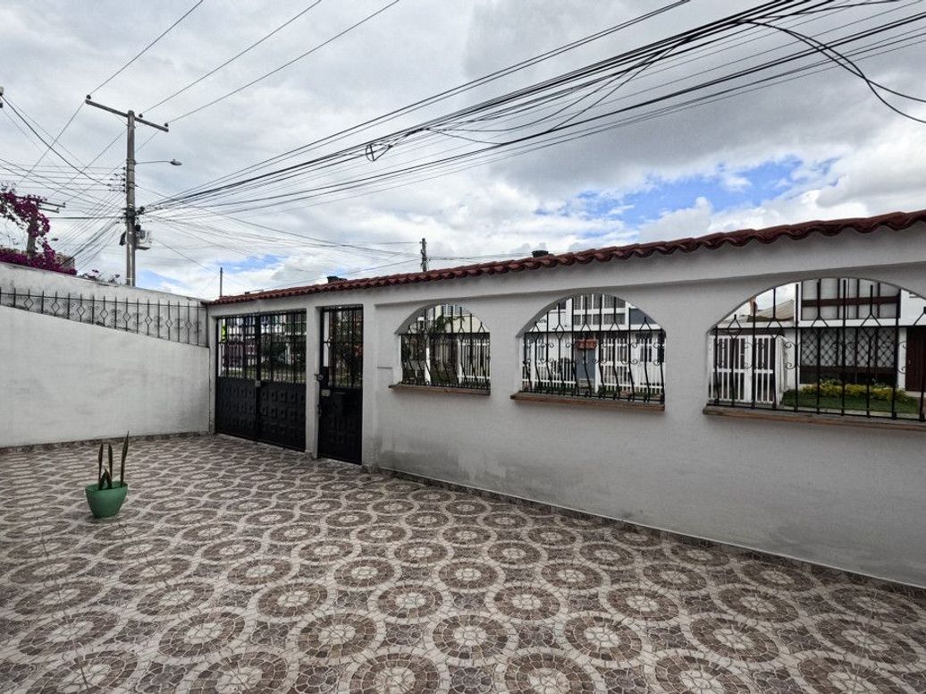 Casa de 8 alcobas en venta en Potosí, Bogotá, 297 m² · foto 3 de 20