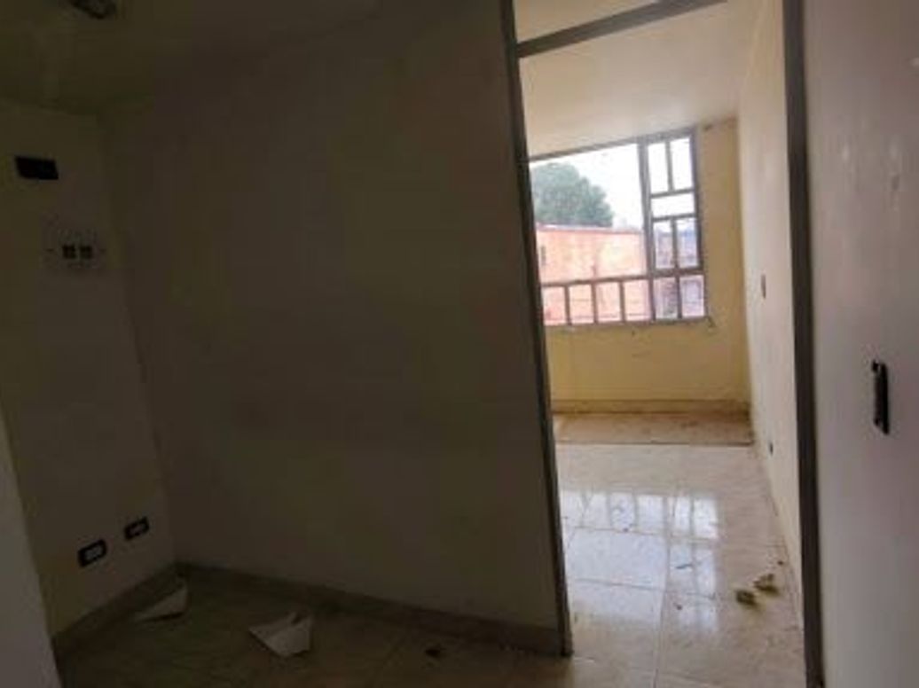 Apartamento de 2 alcobas en arriendo en Villa Gladys, Bogotá, 36 m² · foto 3 de 19