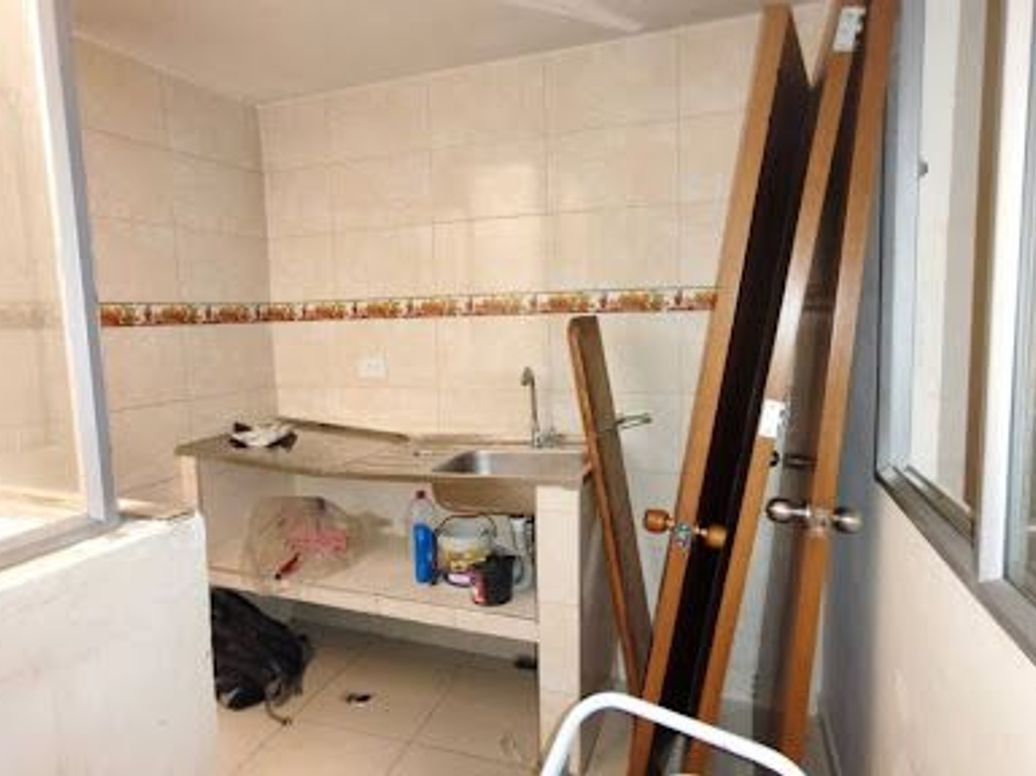 Apartamento de 2 alcobas en arriendo en Villa Gladys, Bogotá, 36 m² · foto 12 de 19