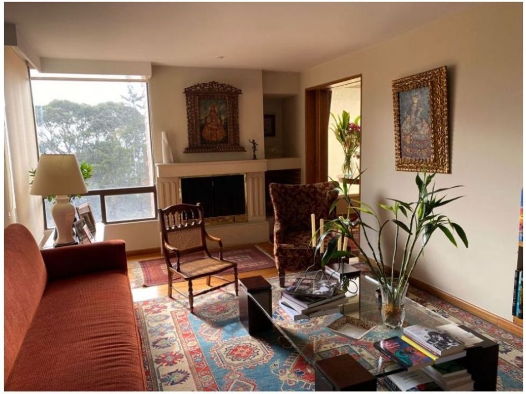 Apartamento de 4 alcobas en venta en Los Rosales, Bogotá, 274 m² · foto 9 de 20