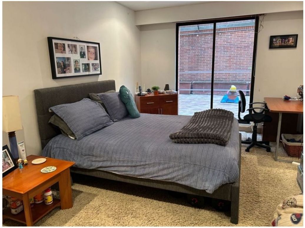 Apartamento de 4 alcobas en venta en Los Rosales, Bogotá, 264 m² · foto 16 de 20