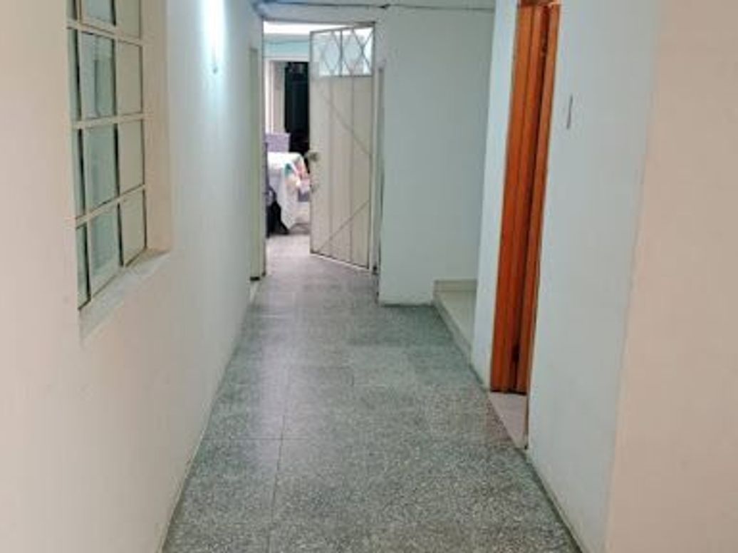 Casa de 8 alcobas en venta en El Refugio Sector Santa Librada, Bogotá, 256 m² · foto 15 de 18