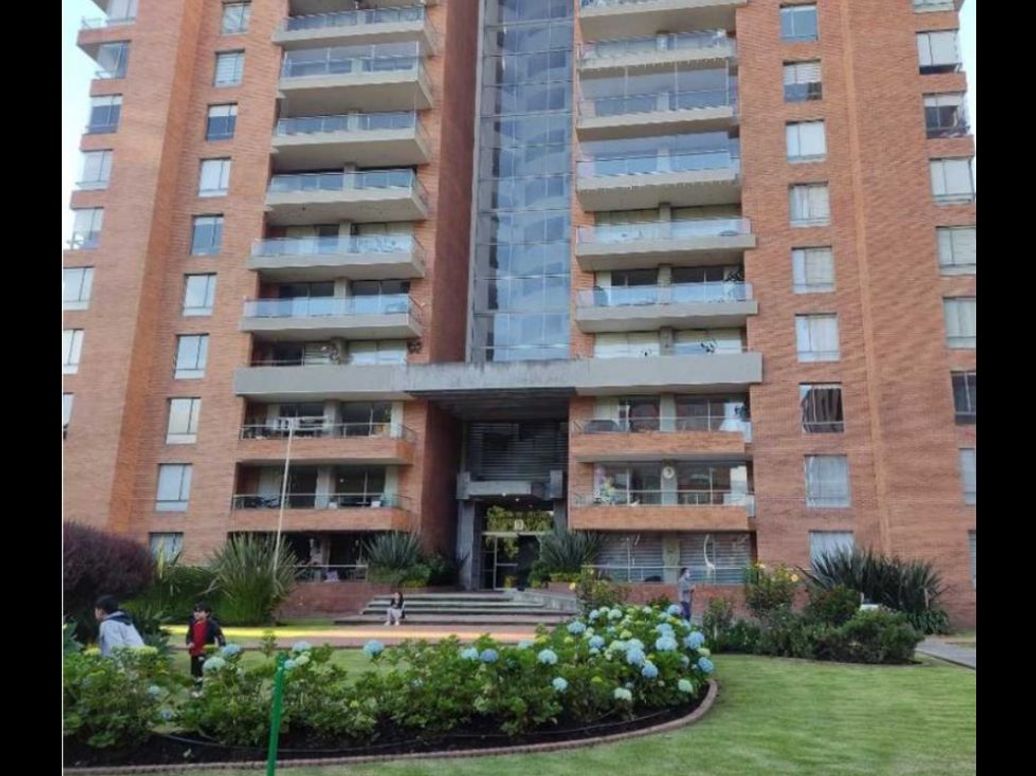 Apartamento de 3 alcobas en venta en Colina Campestre, Bogotá, 168 m² · foto 2 de 20