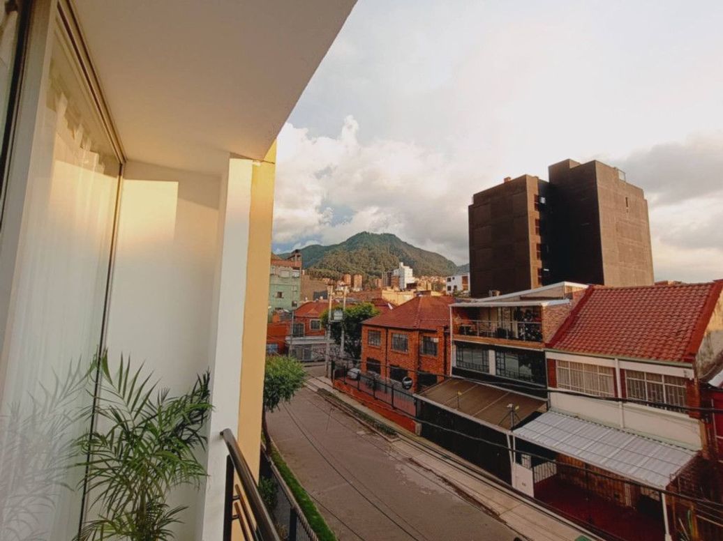 Apartaestudio en venta en Chapinero Sur Occidental, Bogotá, 25 m² · foto 3 de 12