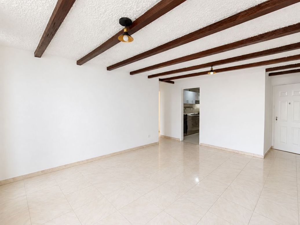 Apartamento de 2 alcobas en arriendo en San Felipe, Bogotá, 65 m² · foto 2 de 11