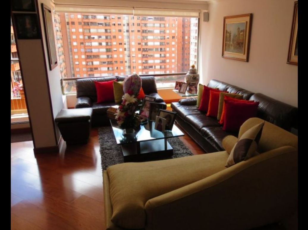 Apartamento de 3 alcobas en venta en Lagos De Cordoba, Bogotá, 107 m² · foto 4 de 20