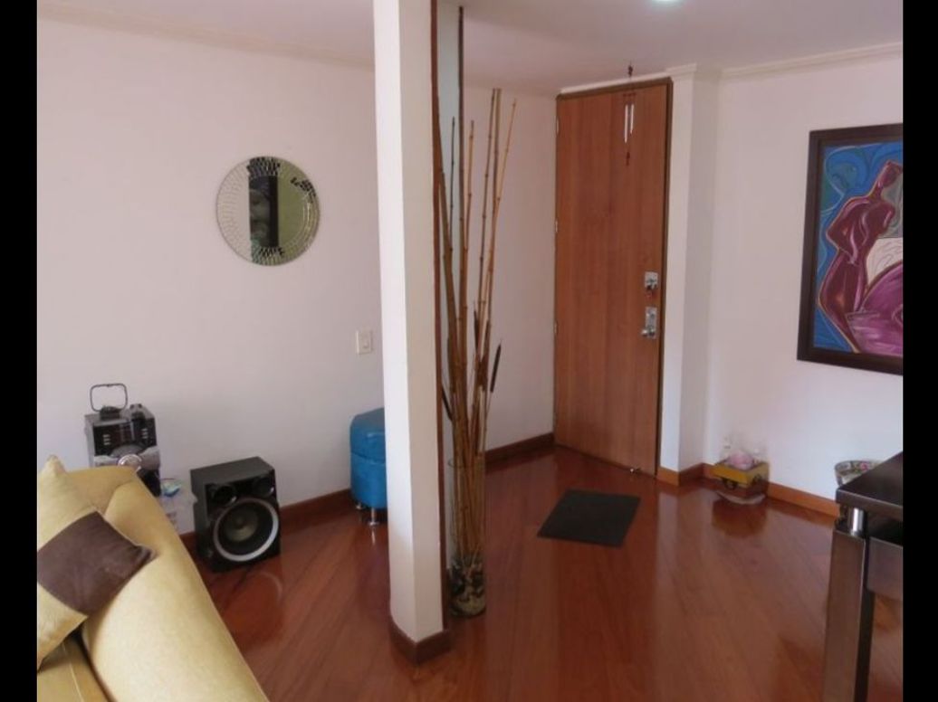 Apartamento de 3 alcobas en venta en Lagos De Cordoba, Bogotá, 107 m² · foto 7 de 20
