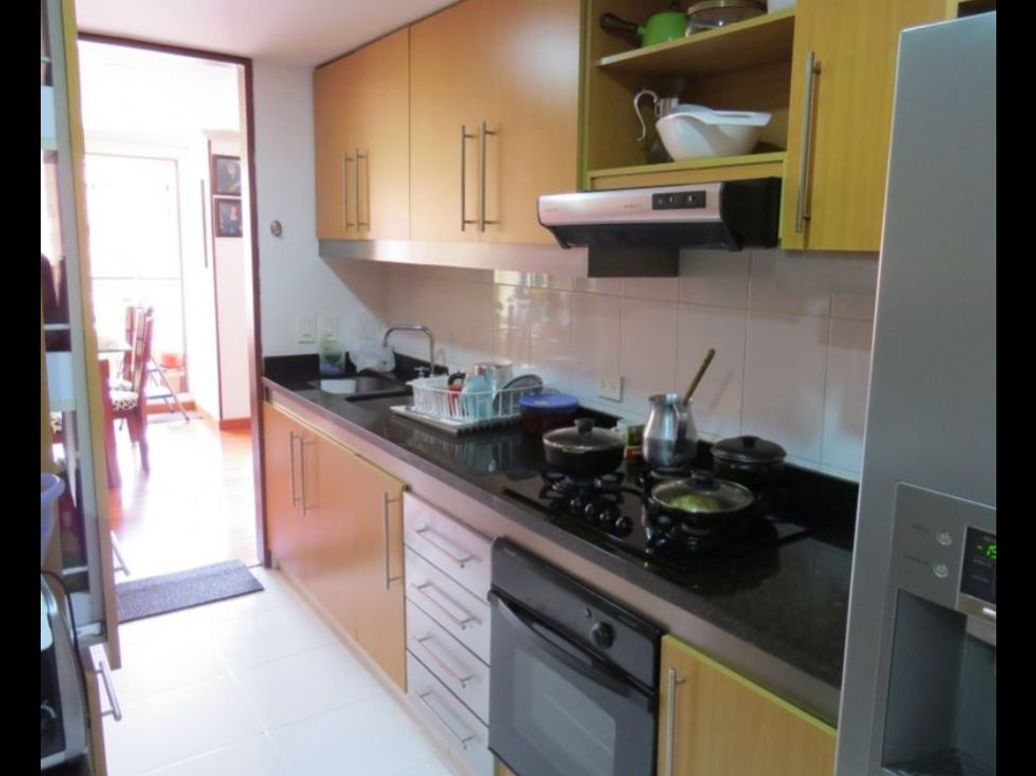 Apartamento de 3 alcobas en venta en Lagos De Cordoba, Bogotá, 107 m² · foto 11 de 20
