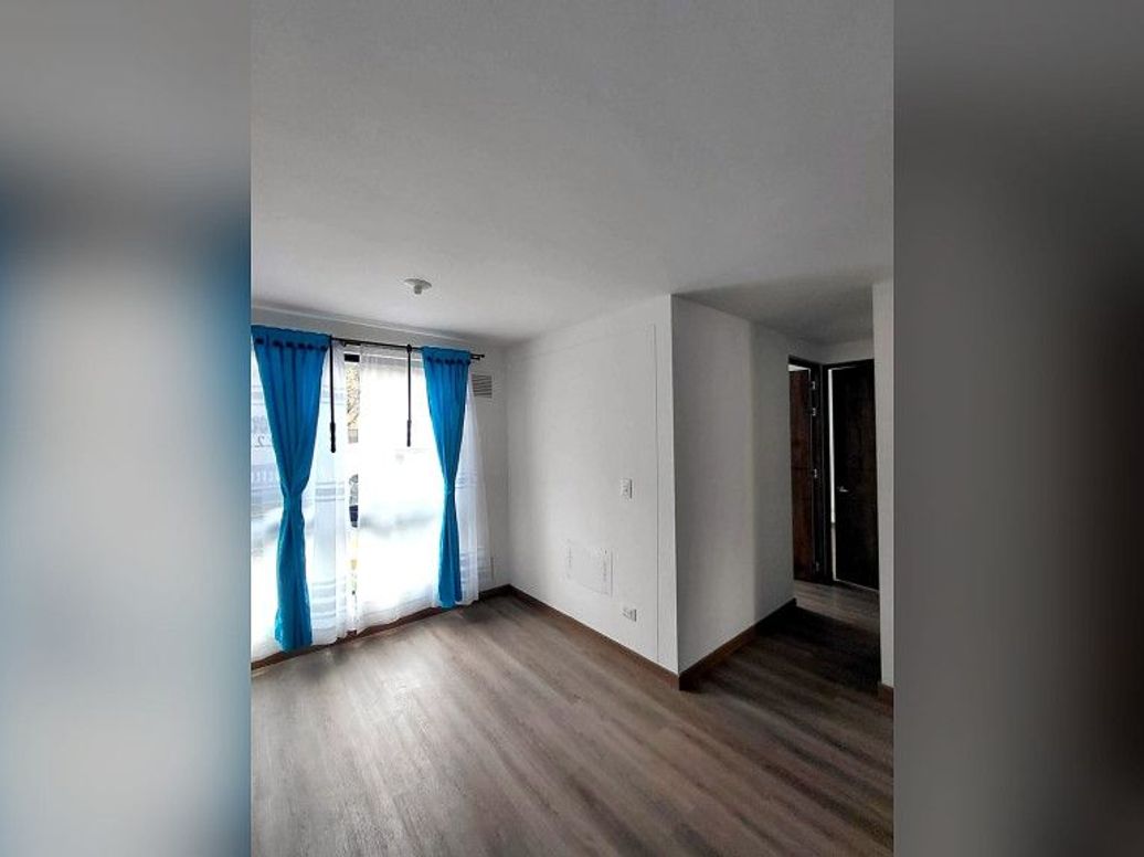 Apartamento de 2 alcobas en arriendo en Torres De Modelia, Bogotá, 37 m² · foto 7 de 20