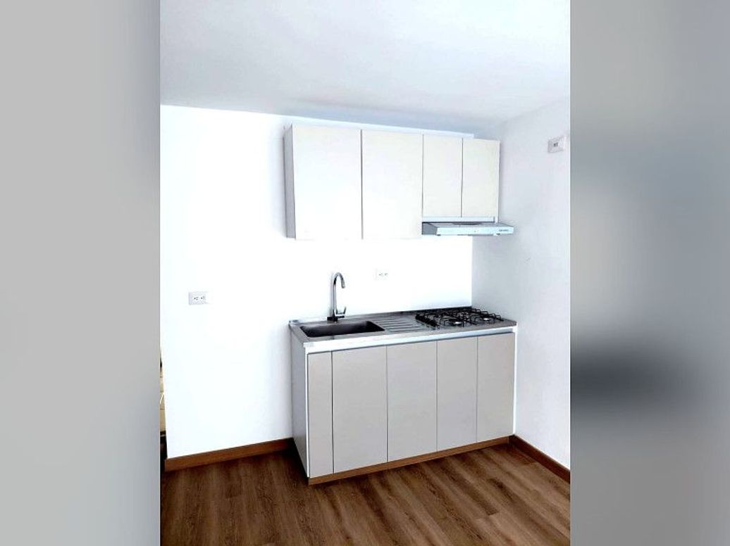 Apartamento de 2 alcobas en arriendo en Torres De Modelia, Bogotá, 37 m² · foto 10 de 20